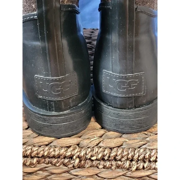 UGG‎ Women's Stefana Waterproof Rubber Boot Black Size 6 Tall - Picture 5 of 16